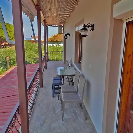 度假居 Geothan's House 斯卡拉索提罗斯